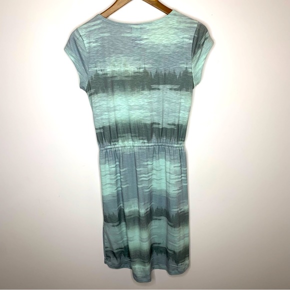 North Face Drawstring Dress - Picture 3 of 7